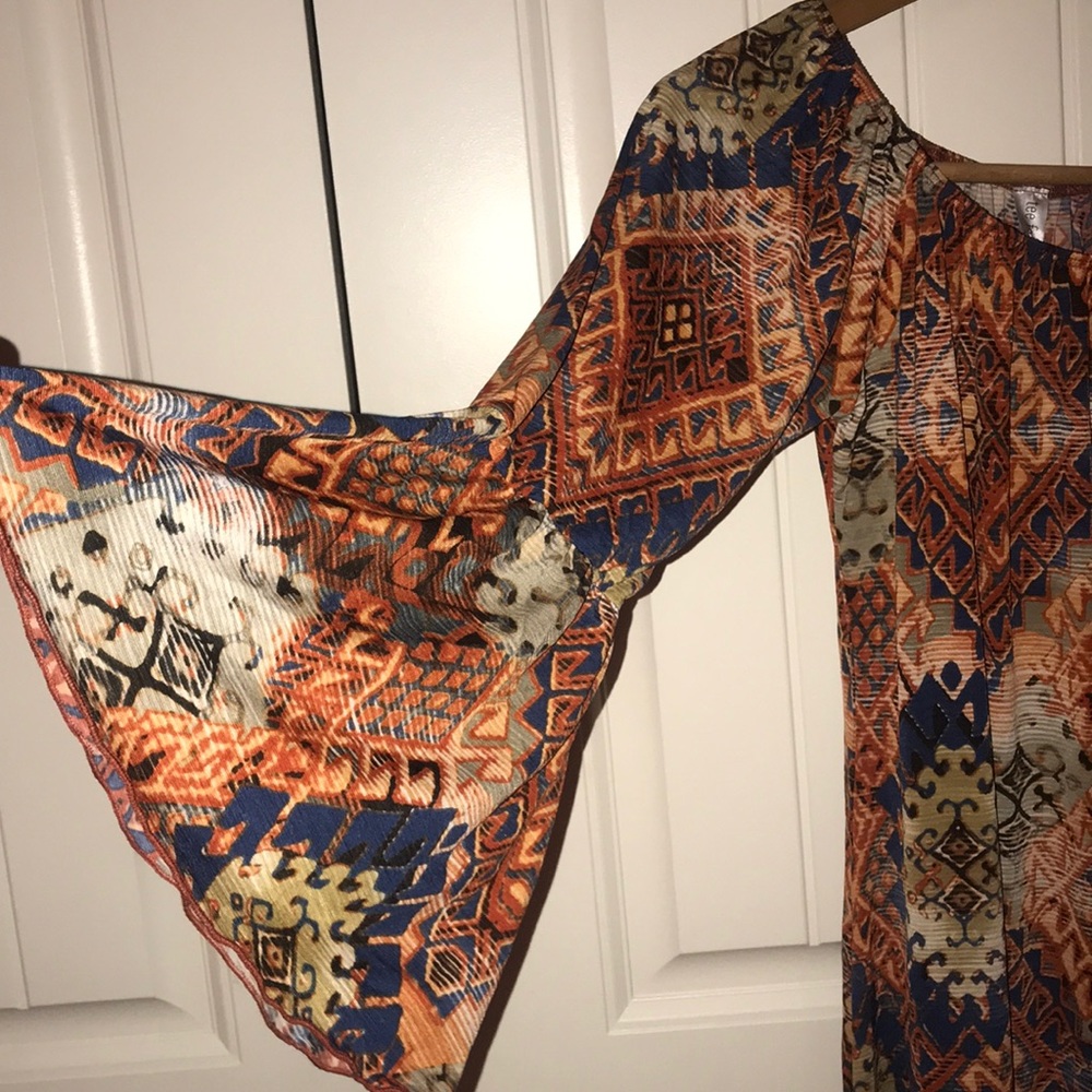 Aztec stretchy tunic top